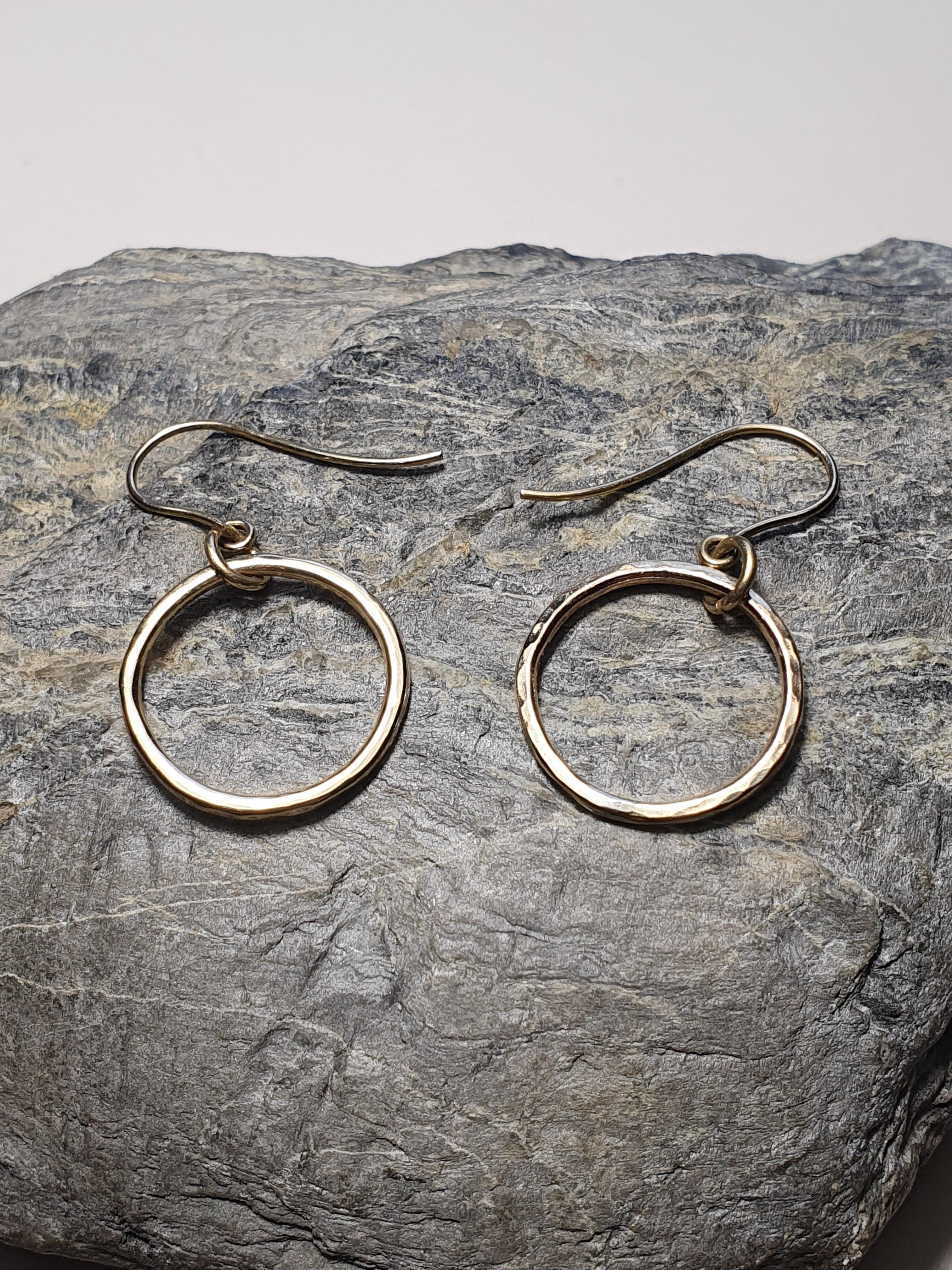 9 carat hot sale gold hoops