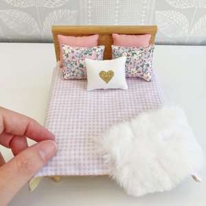 dollhouse bedding, mini bedding, miniature bedding
