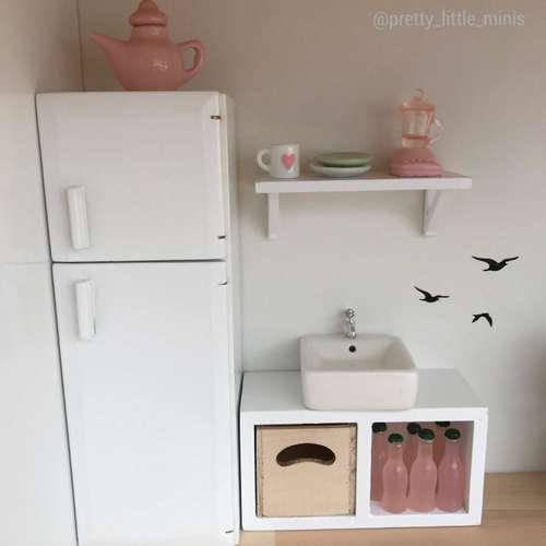 Pretty Little Minis Modern Dollhouse Furniture And Decor Contemporary Fridge Freezer - Diy Dollhouse Kitchen Sink