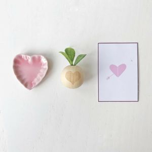 miniature heart plate, dollhouse plate