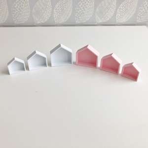 dollhouse shelves, mini house shape shelves
