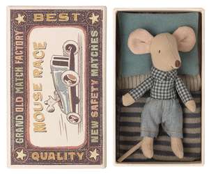 dollhouse toys, 12th scale toys, little brother mouse