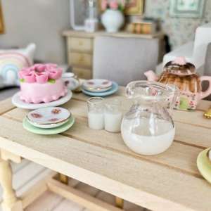 miniature milk jug, mini dollhouse milk
