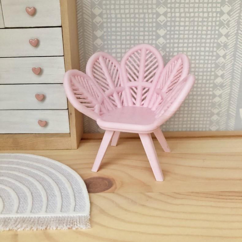 dollhouse petal chair, miniature petal chair, mini flower chair