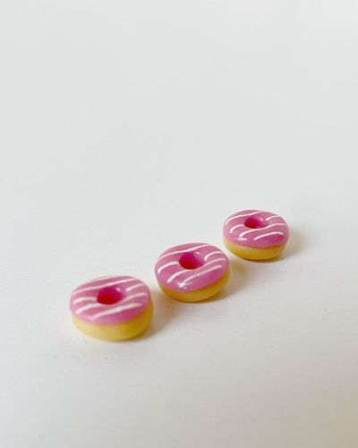miniature pink dollhouse doughnuts