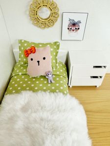 green single bedding set for modern dollhouse