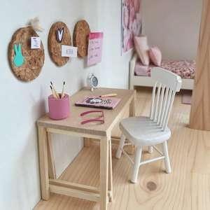 modern dollhouse, modern dolls house, modern dollhouse desk, DIY modern dollhouse furniture, modern dollhouse ideas
