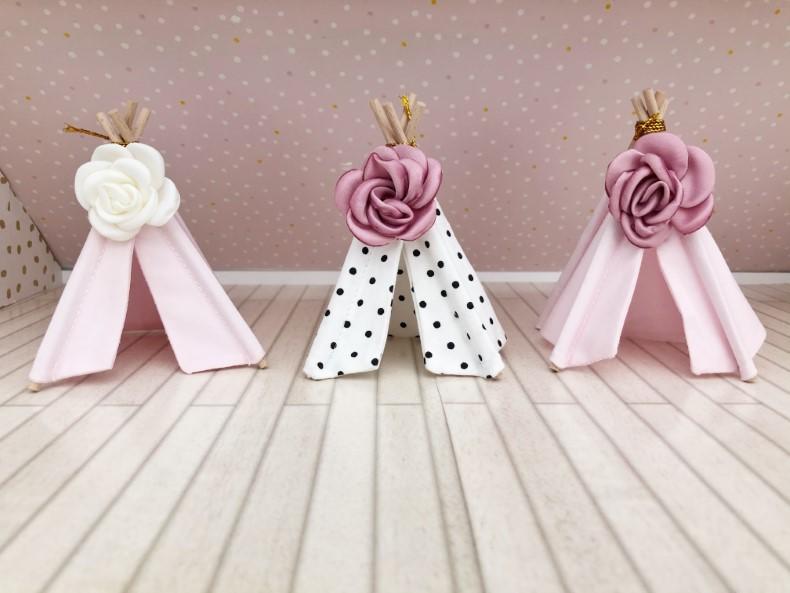 miniature dollhouse teepee, mini teepee, dollhouse teepee, dollhouse tipi