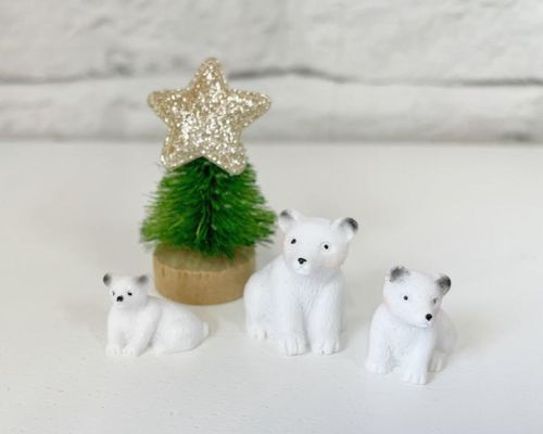 miniature polar bears, dollhouse bears, mini polar bears