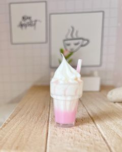 miniature dollhouse milkshake