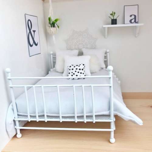 dolls house bed