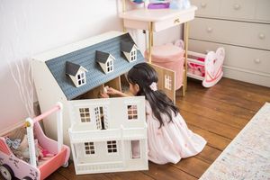 modern dollhouse, modern dolls house, pretty little minis dollhouse