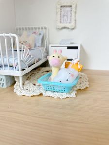 miniature dollhouse basket