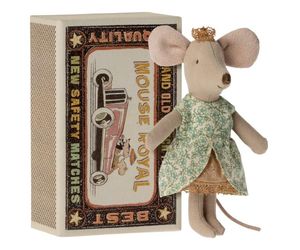 little sister mouse, dollhouse toys
