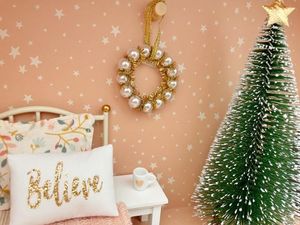 gold dollhouse Christmas wreath