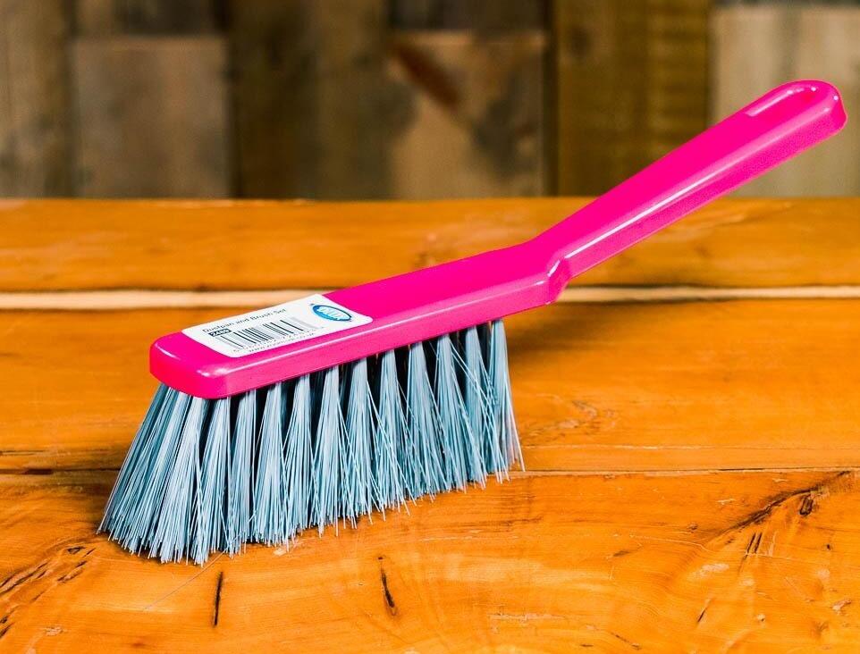 dustpan and brush
