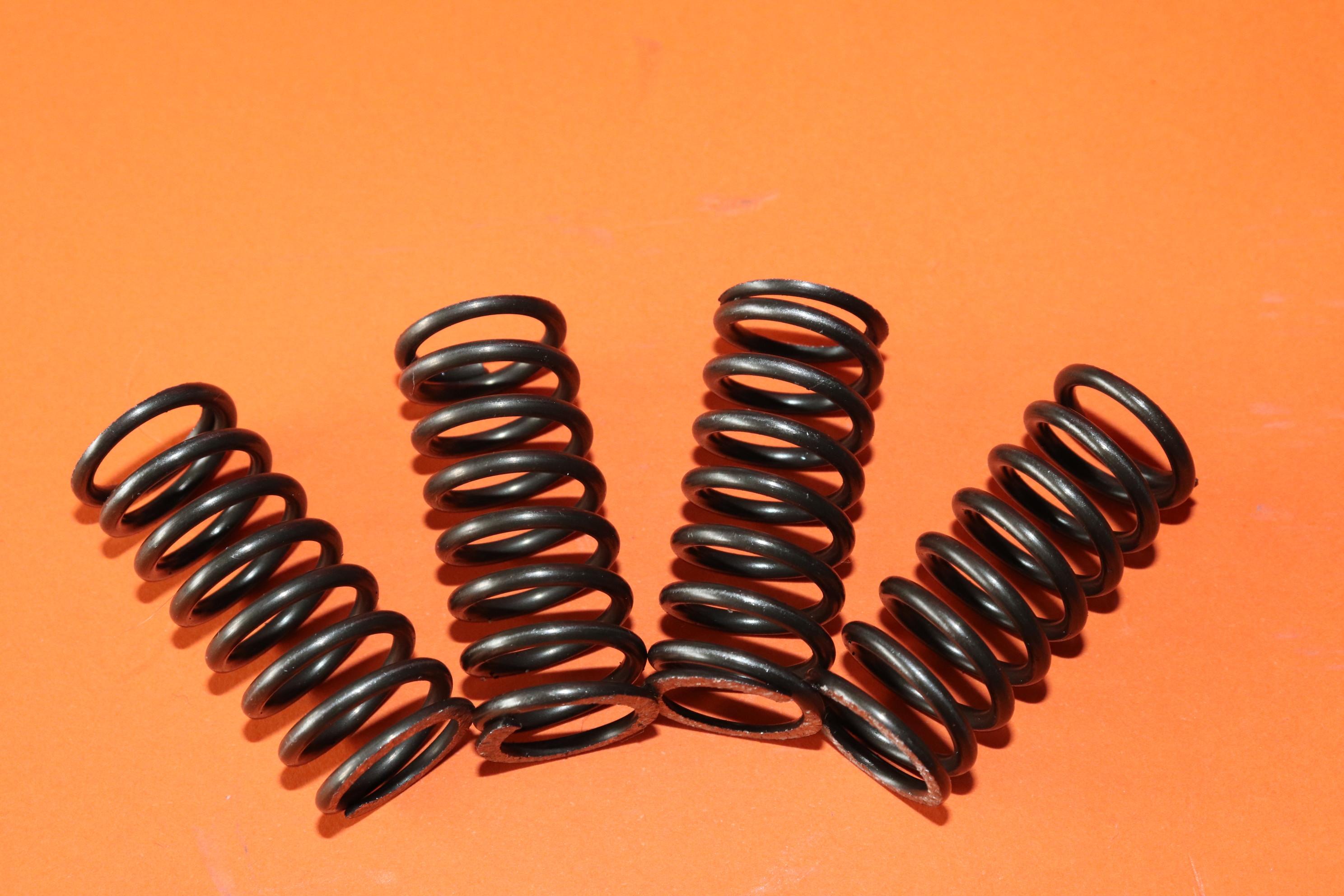 TRIUMPH PRE UNIT 9 PLATE EARLY CLUTCH SPRINGS T429 570429 UK MADE