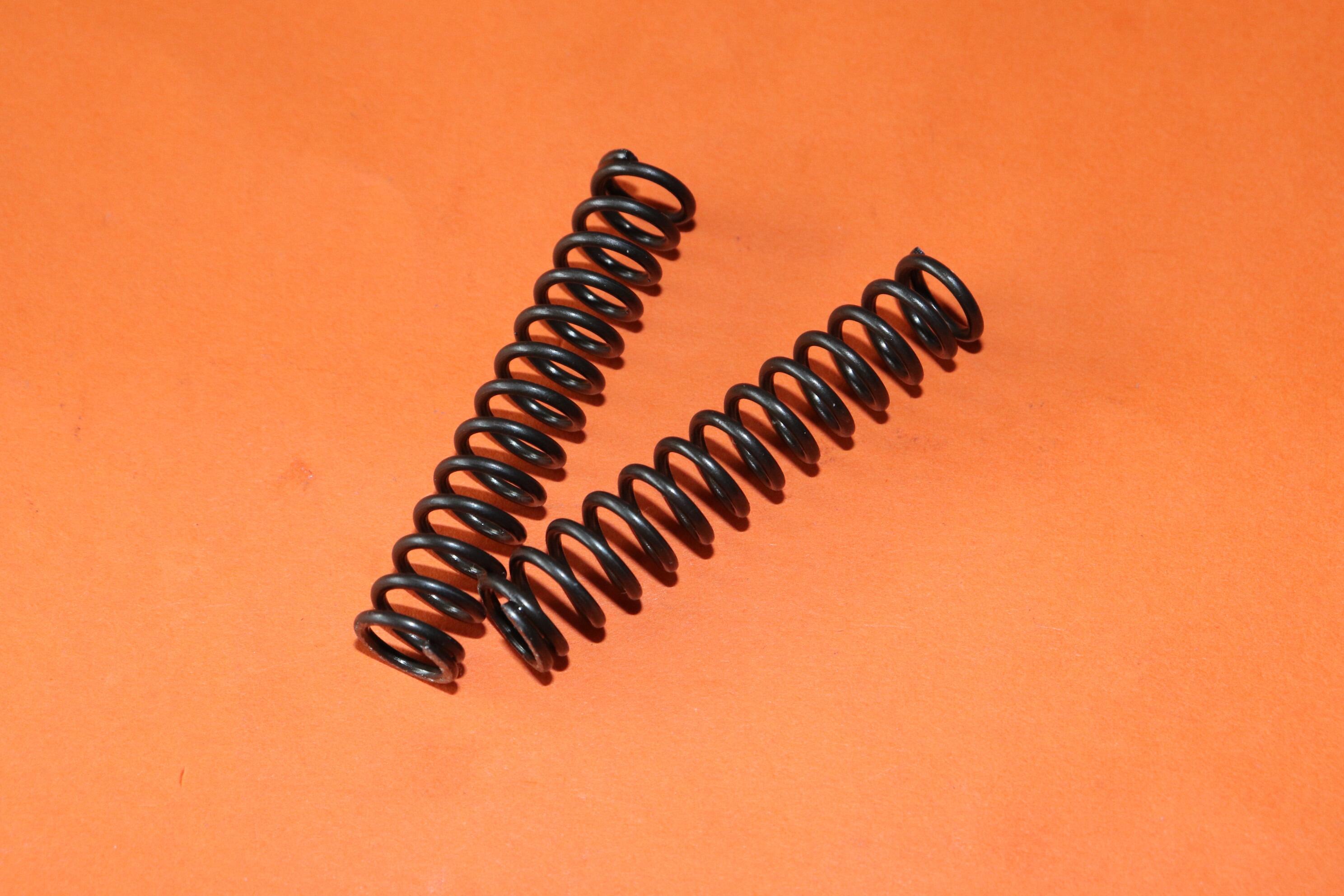 TRIUMPH 3TA T100 T90 5TA PAIR FOOT CHANGE RETURN SPRING T1877 57-1877 ...