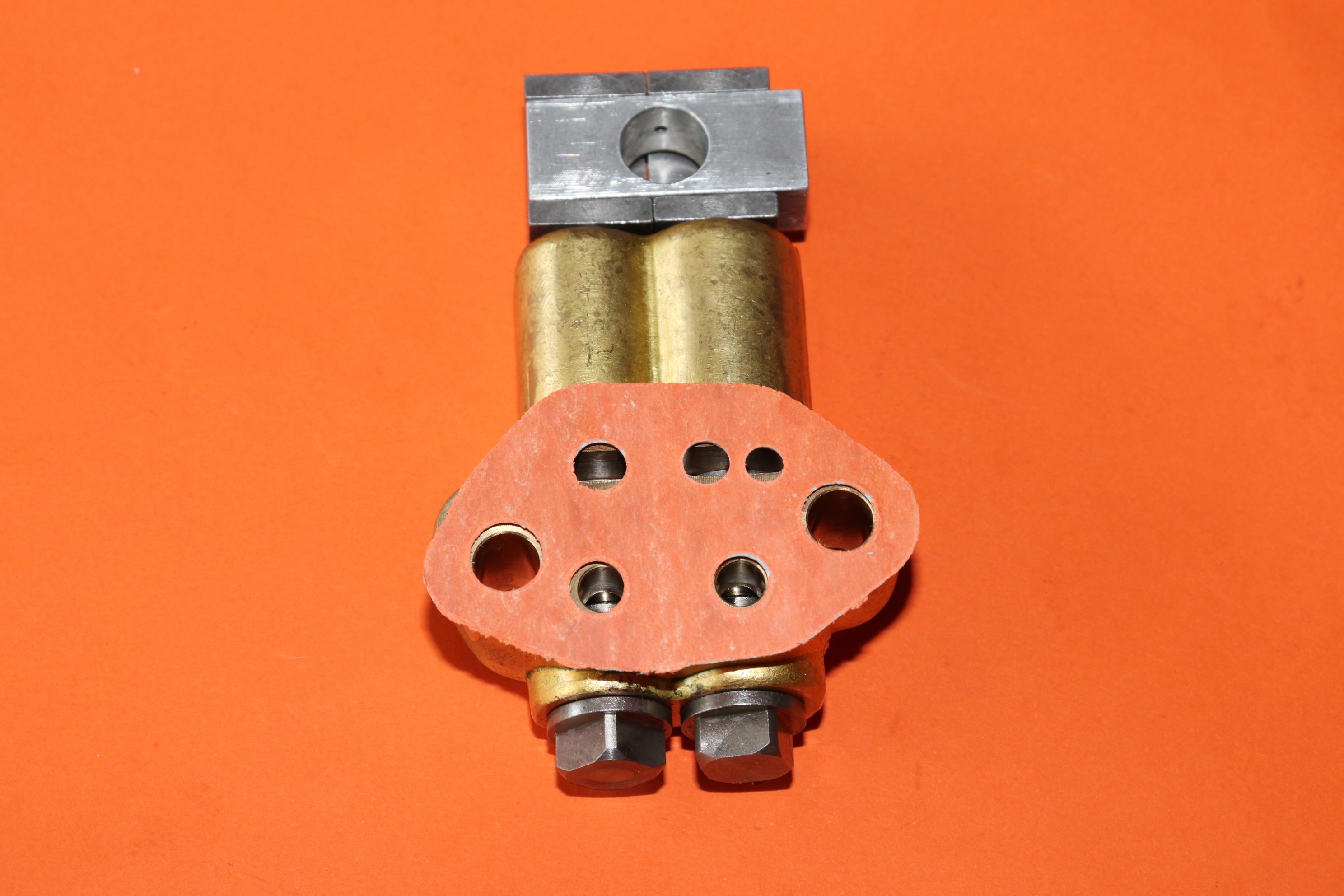triumph 650 750 bonneville t120 t140 tr6 tr7 4 valve oil pump