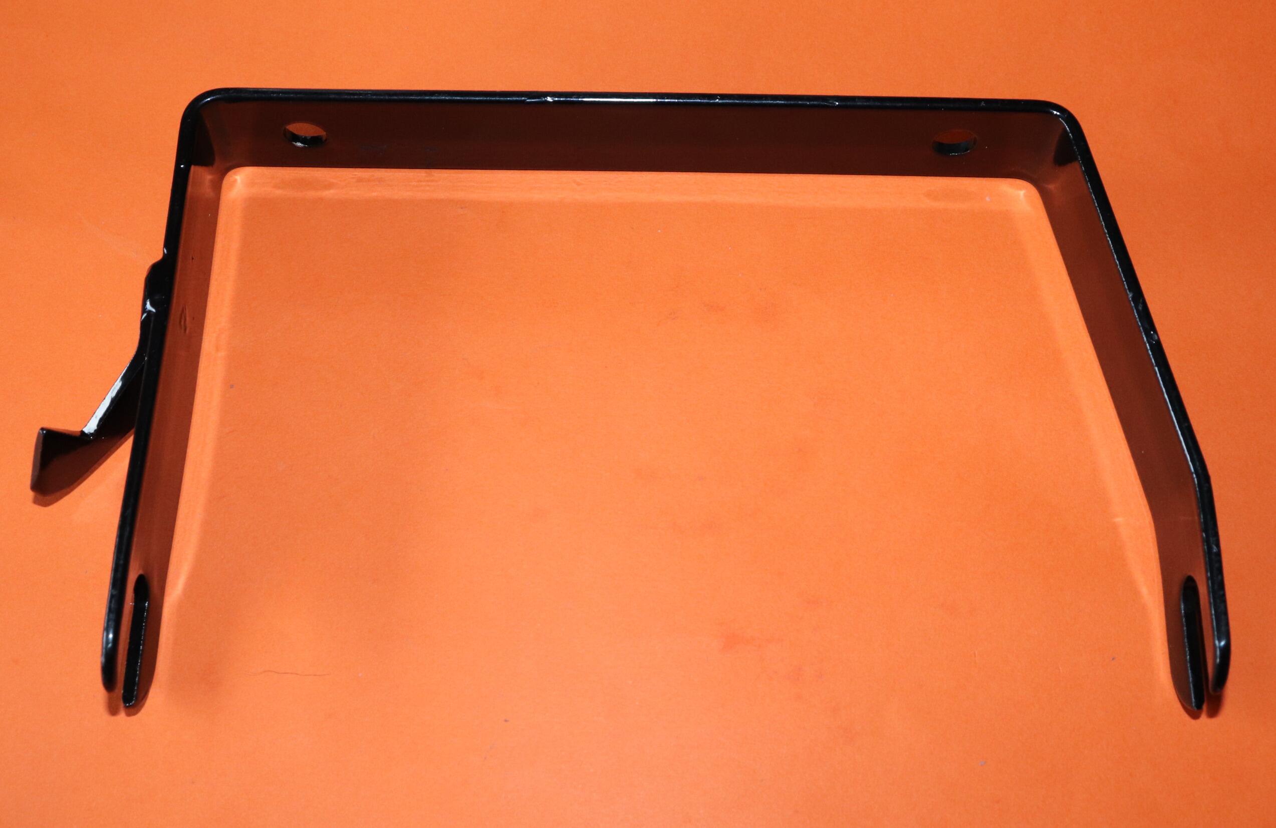 TRIUMPH TR5 TR6 REAR SEAT BRACKET PUMP ATTACHTMENT 823792 UK