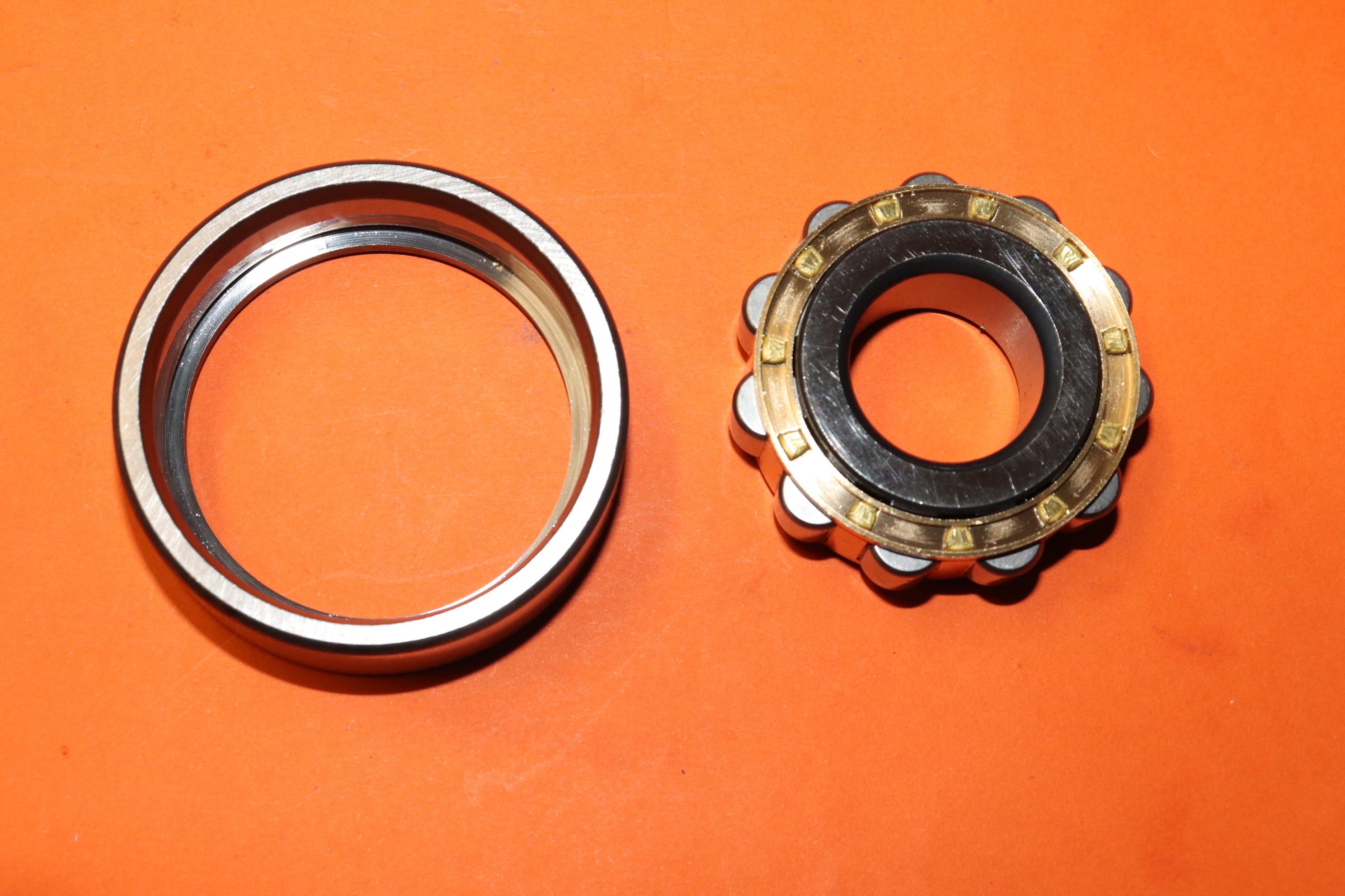 BSA B31 B33 B32 B34 M20 M21 TIMING SIDE ROLLER BEARING MRJA 7/8