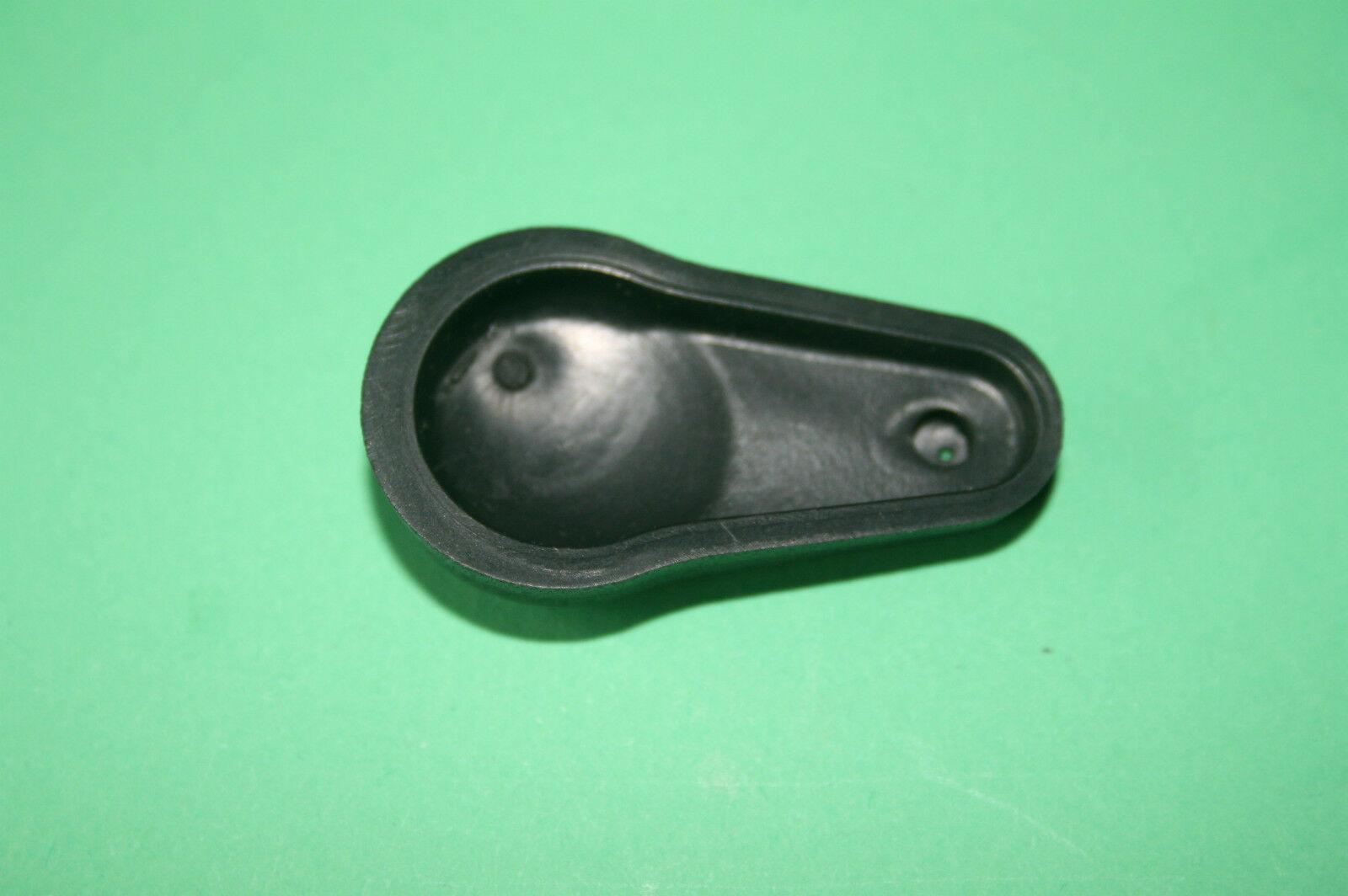 TRIUMPH 6T PRE UNIT CUB T120 UNIT 650 824445 NIEMAN STEERING LOCK COVER