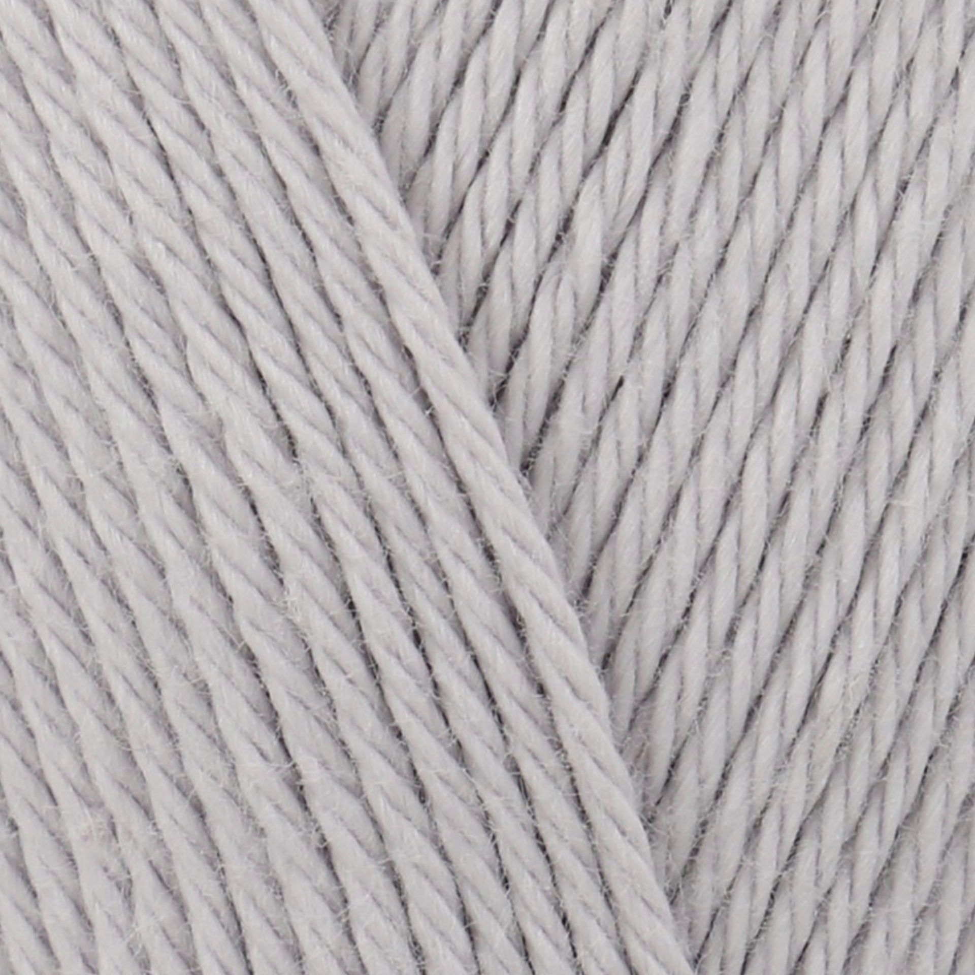 James C. Brett It’s Pure Cotton DK yarn Silver Grey IC07, 100% cotton DK yarn texture, soft grey colour.