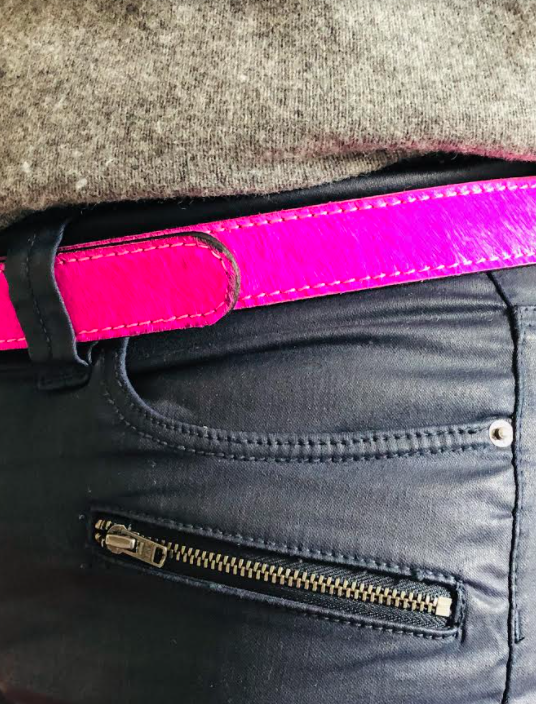 Vida de Verano neon pink cowhide belt