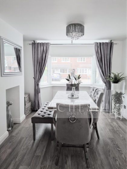 180cm White Giovanna & Canterbury Chairs