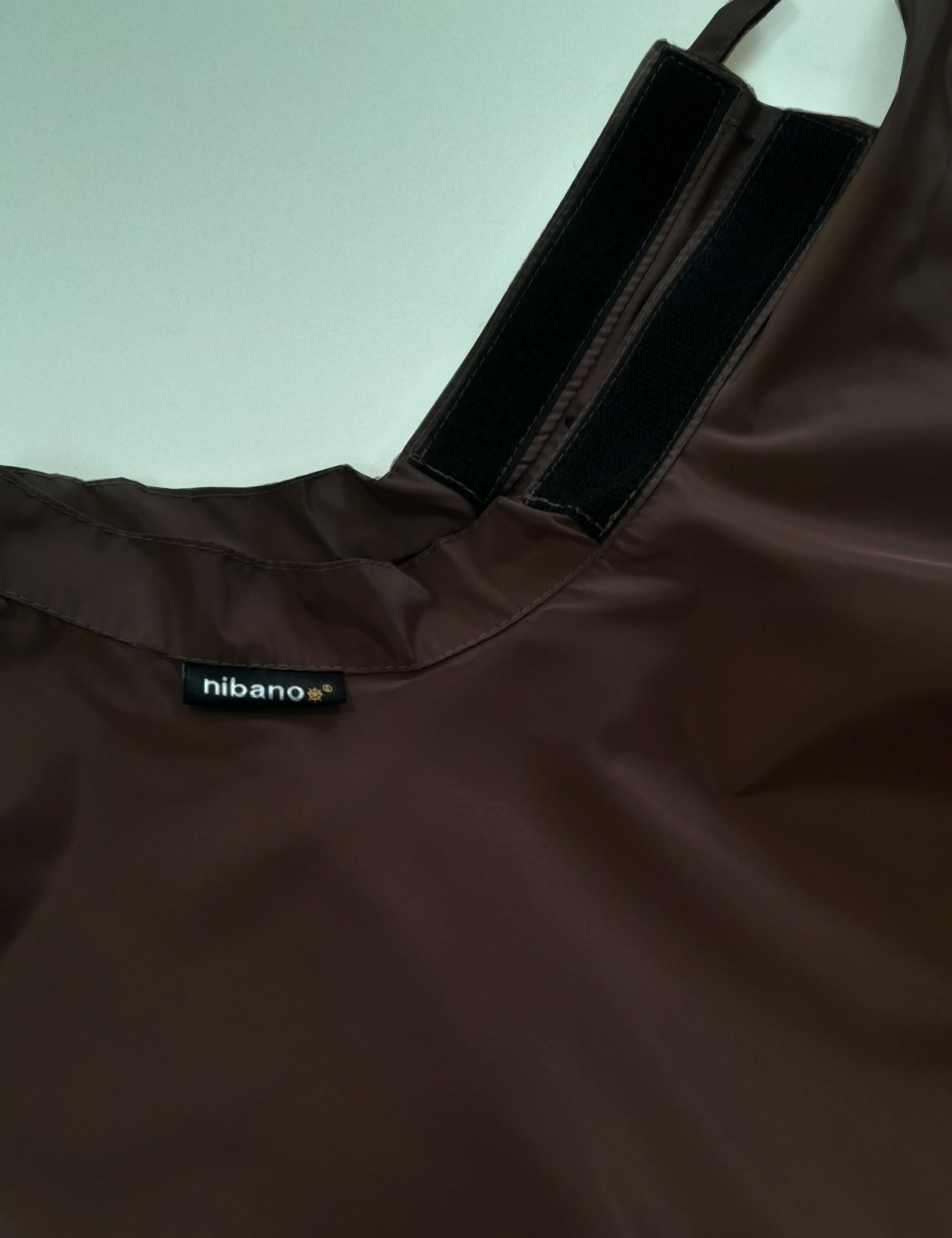 Chocolate Gown for hairdressers with velcro closing