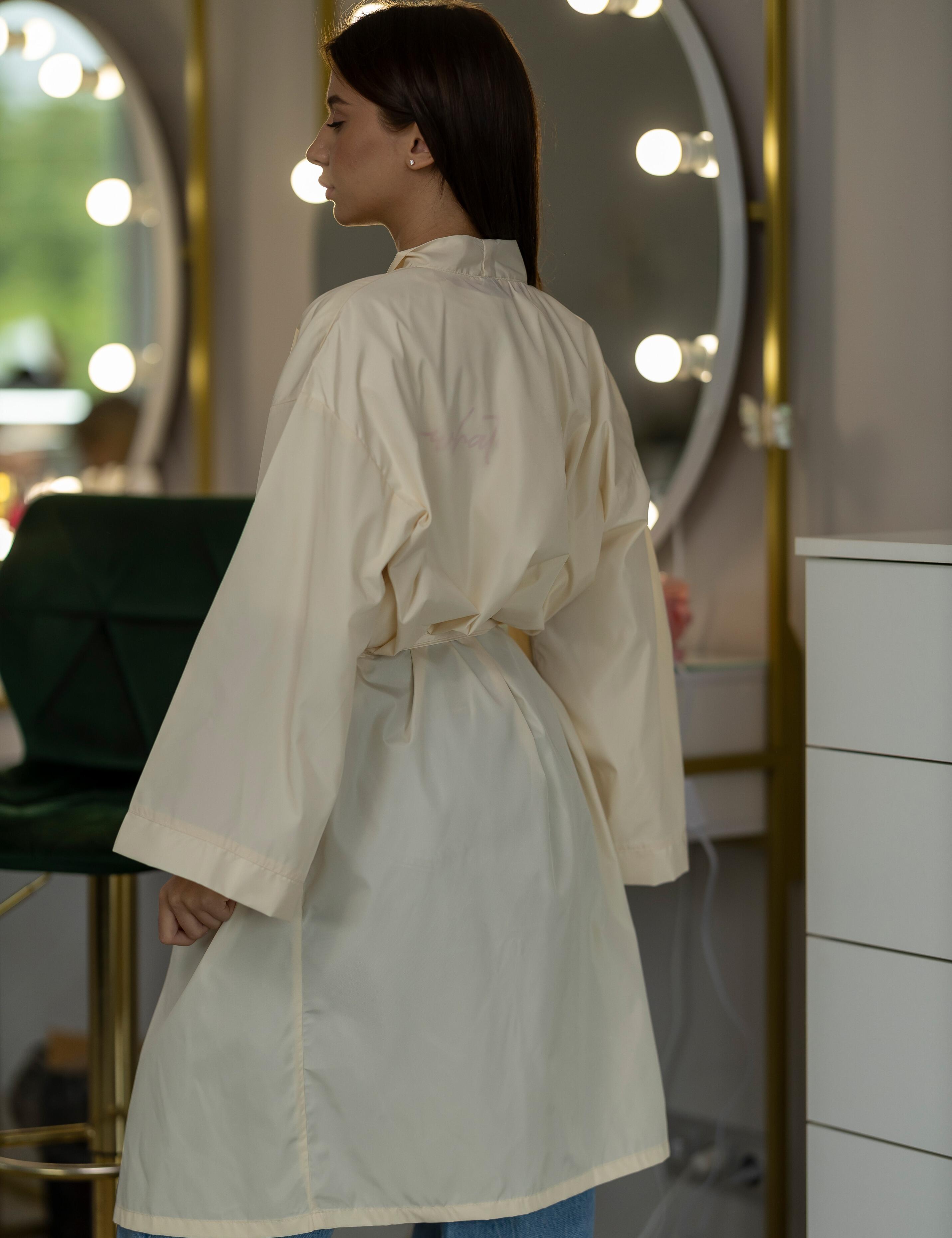 Bleach and stain resistant salon kimono robe for professional British hair colourists