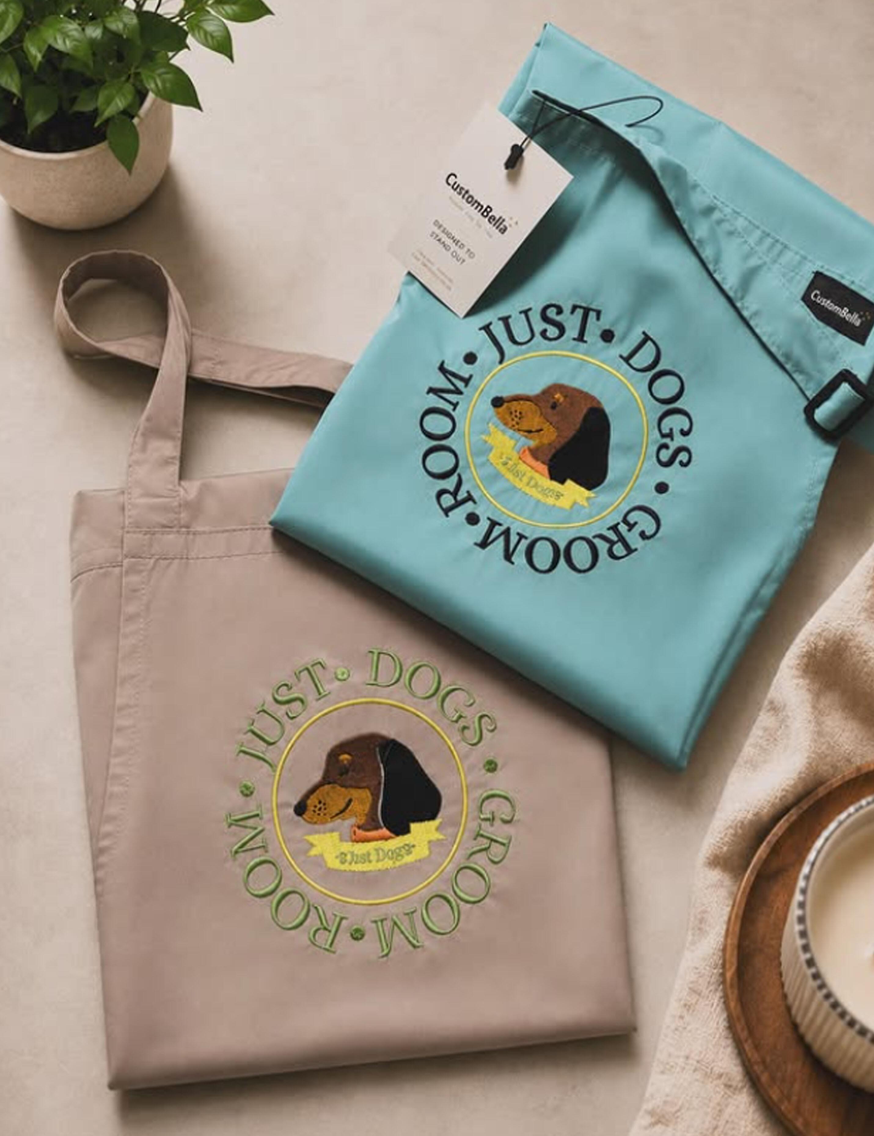 Custom waterproof apron latte with  grooming logo