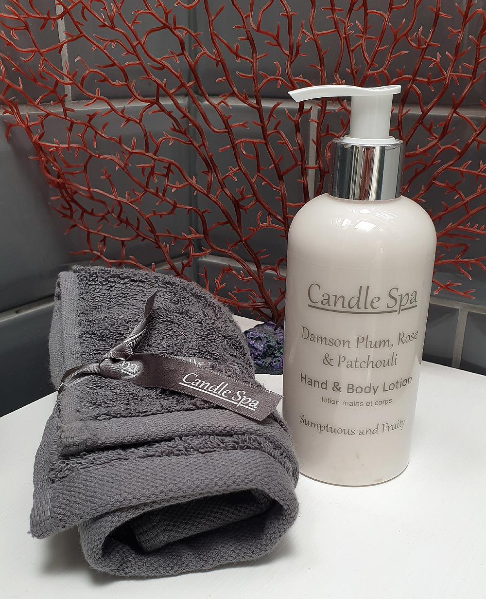 Candle Spa Hand & Body Lotion 250ml - Damson Plum, Rose & Patchouli