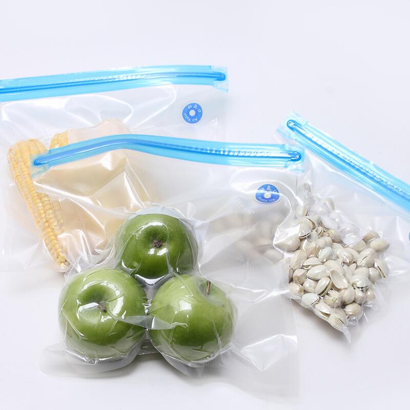 Food storage valve bags with produce
