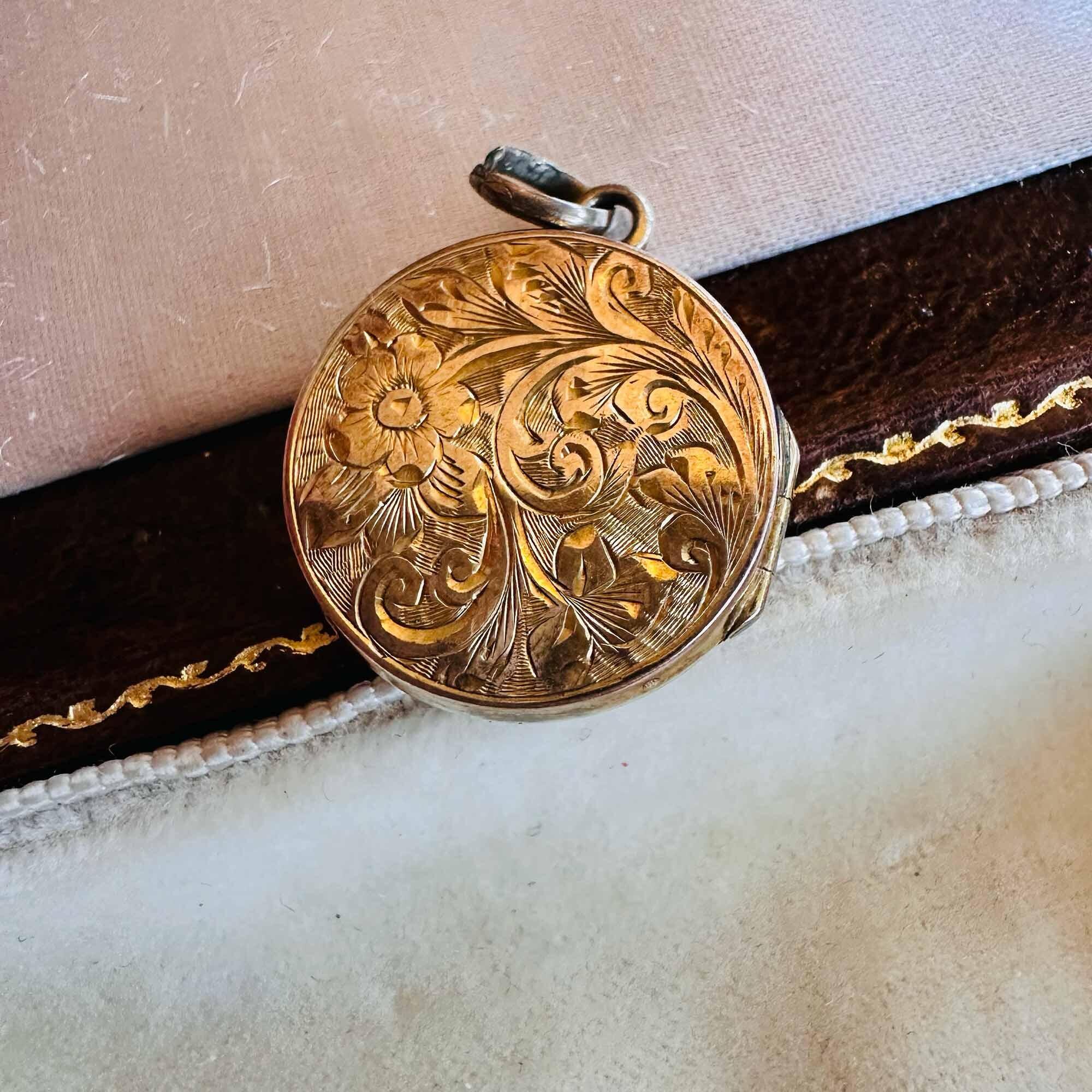 Victorian Gold Locket with Romantic Engravings | Antique Keepsake ...