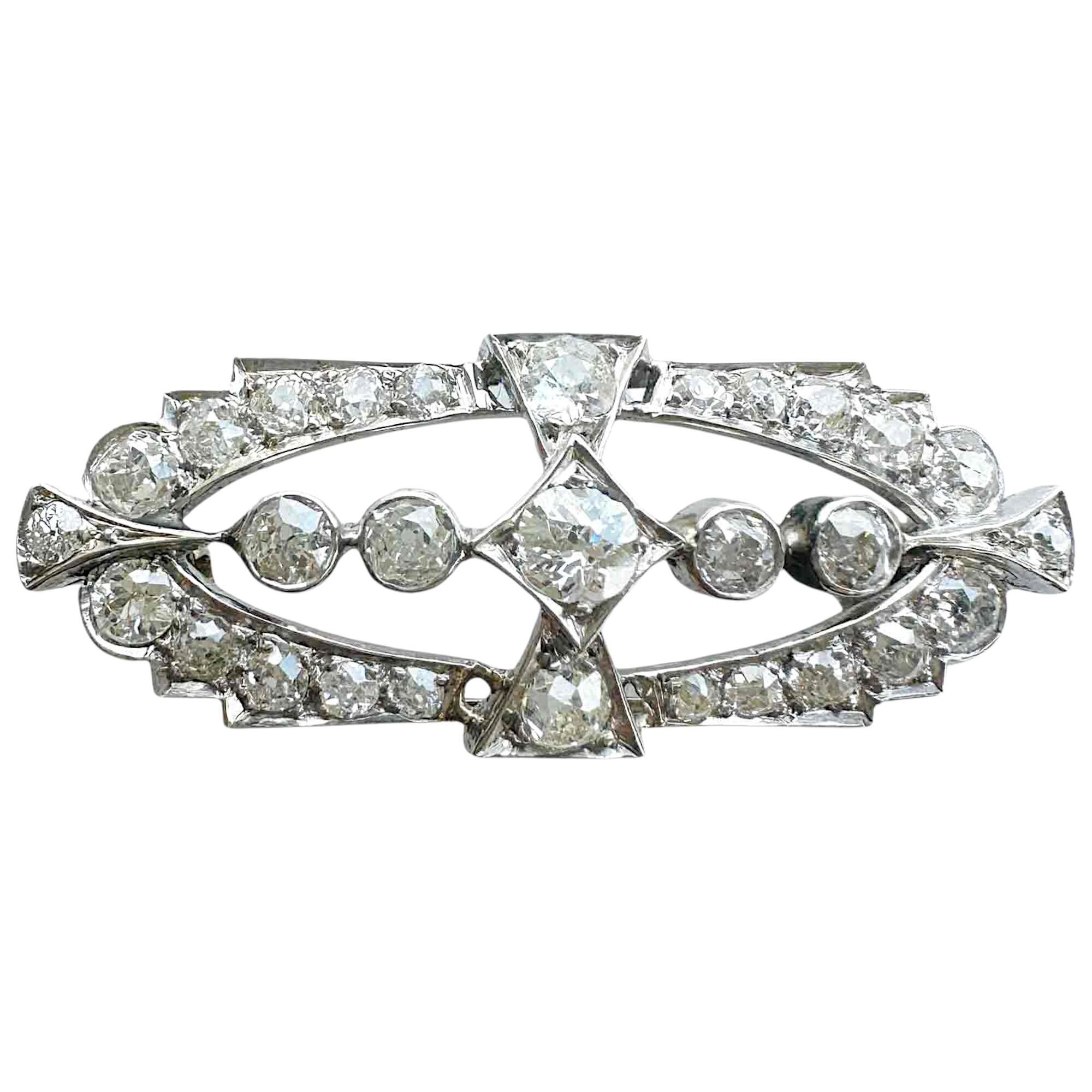 oval platinum art deco openwork brooch set with old cut diamonds in platinum