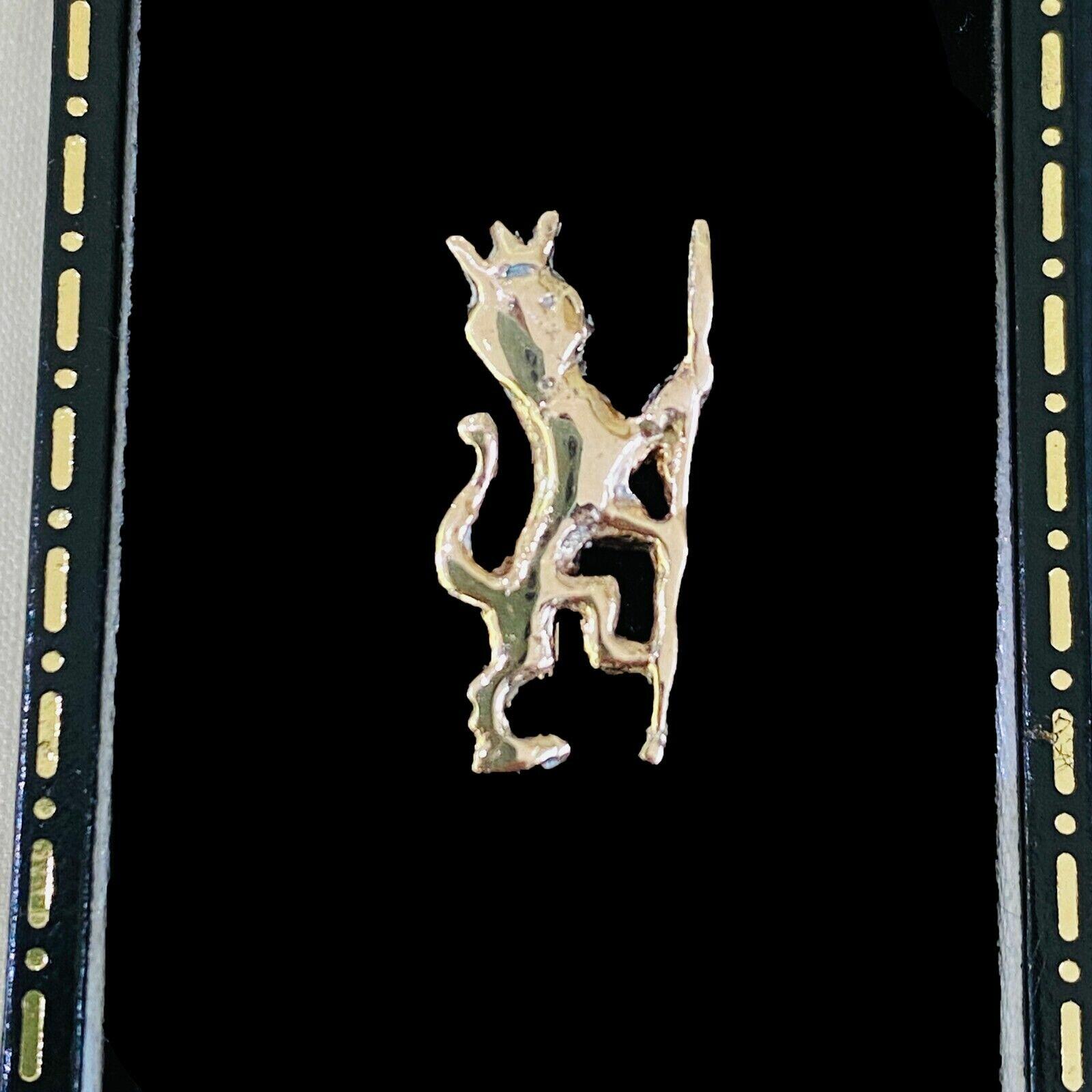 14ct Gold Royal Lion Rampant Stickpin, Art Deco Era, 18x8.6mm Lion Head on 47mm Barley Twist Pin, Collectible Heirloom