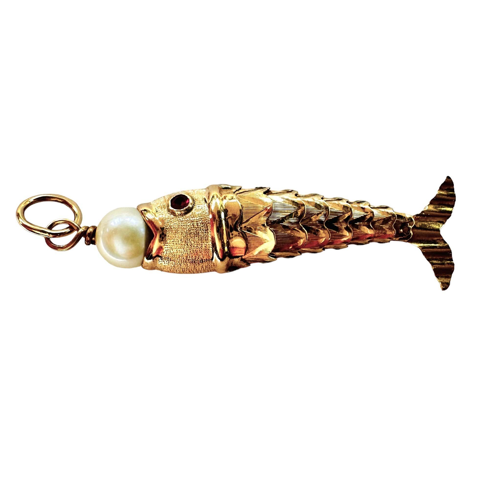 14ct gold articulated fish pendant with garnet eyes and cultured pearl, wiggle fish design, realistic moving tail, 13x50mm, 2.4 grams