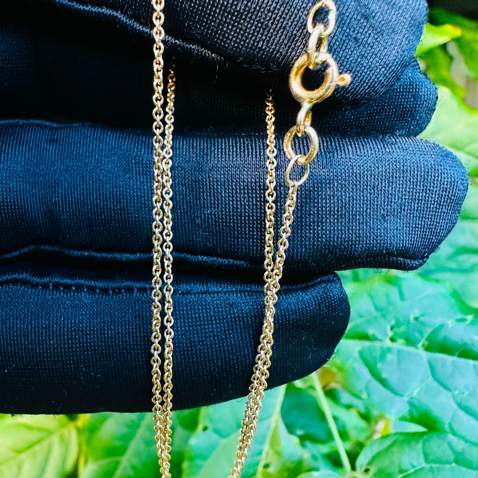 Dainty 18ct yellow gold rolo link chain with bolt ring clasp. Ideal for lavaliere pendants or charms. Total length: 15.75" / 40cm. Total weight: 2 grams.