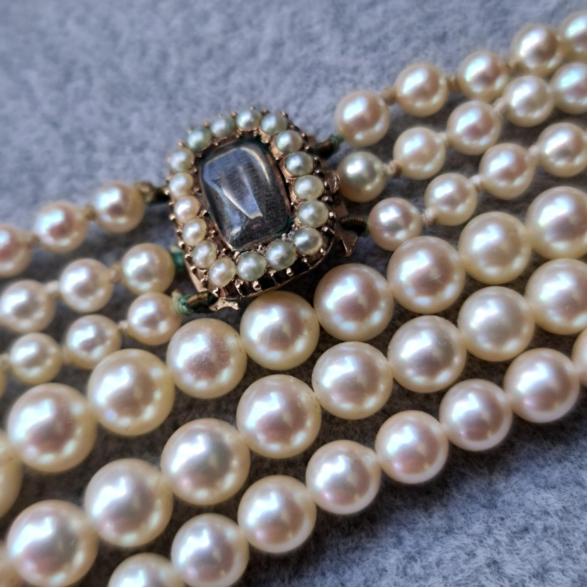 Elegant triple row cultured pearl necklace with rose gold mourning hair clasp, Georgian period, Art Deco pearls, good condition