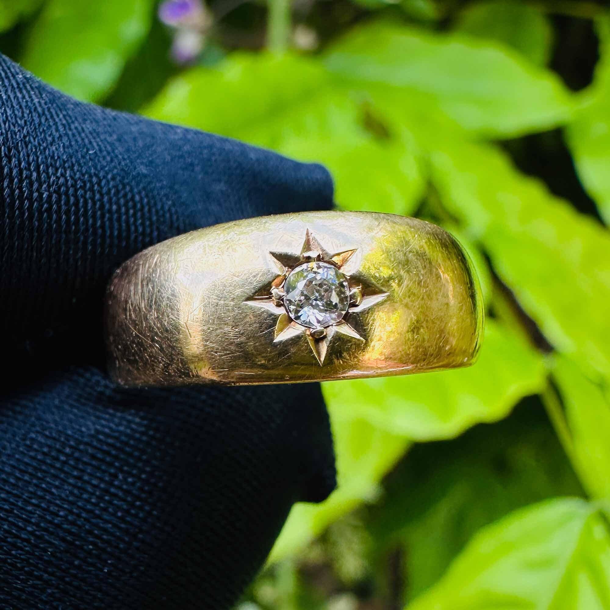 Antique gypsy ring with 2.8mm solitaire diamond in star setting, beautifully crafted in 18ct gold.