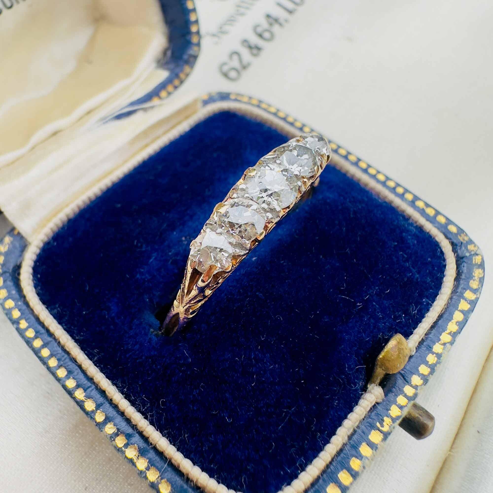 Antique 18ct gold ring with five old European-cut diamonds in blue velvet antique box