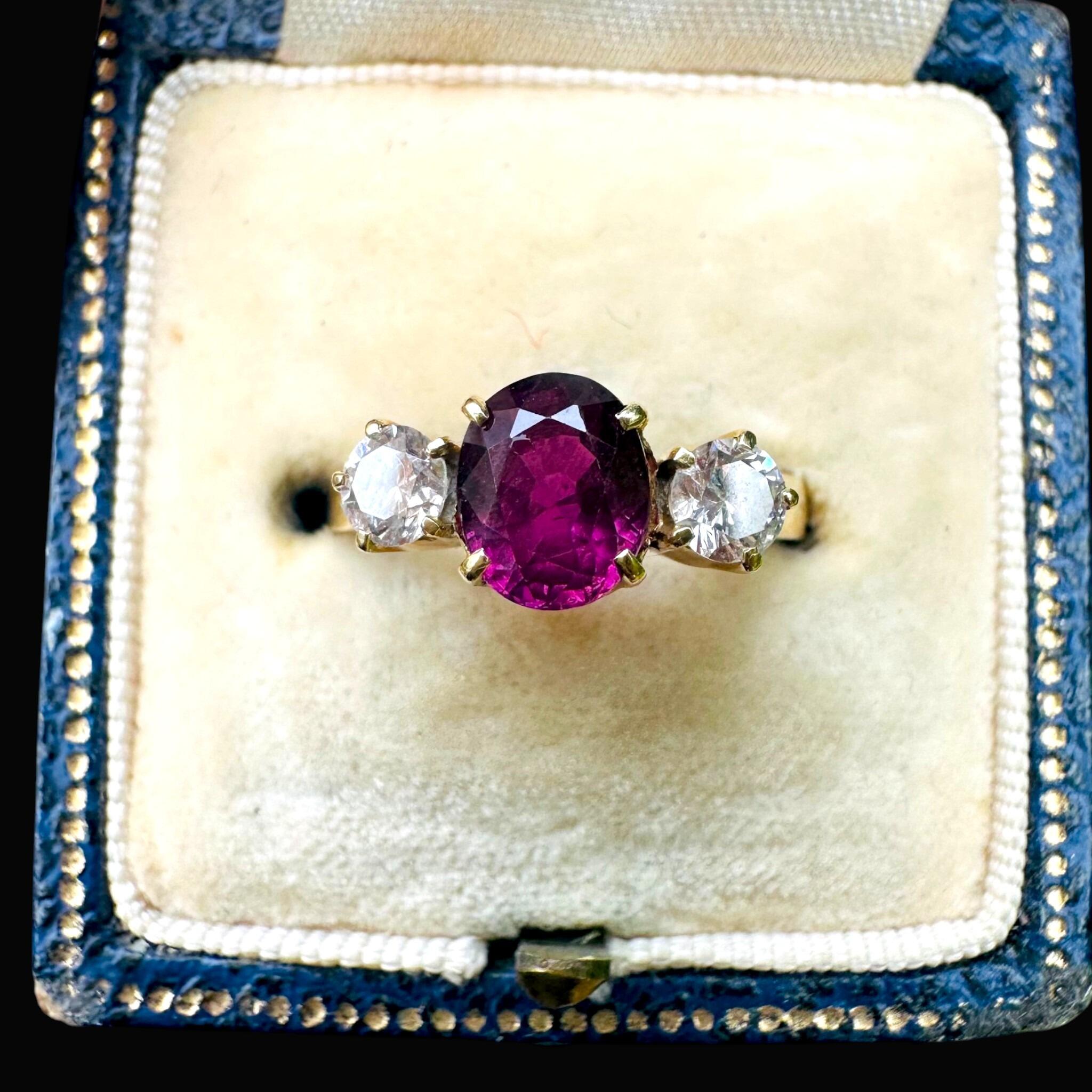 Ruby Diamond Stage Vintage Ruby & Diamond Trilogy Ring | 18k Gold Three Stone Ring
