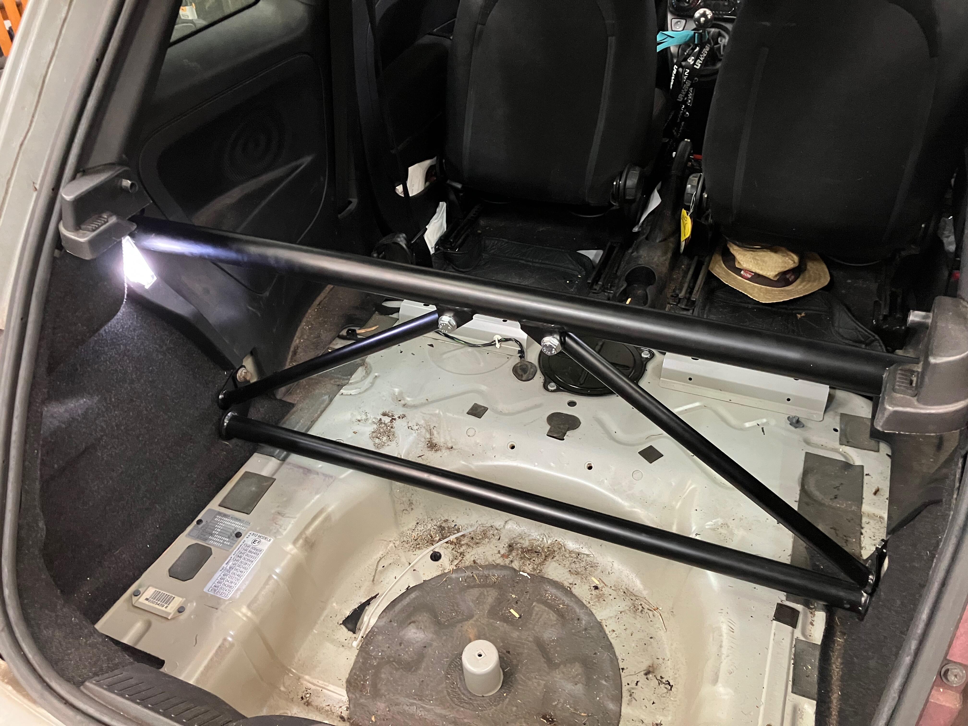 Gravity Performance Rear X Brace suits Abarth 500/595