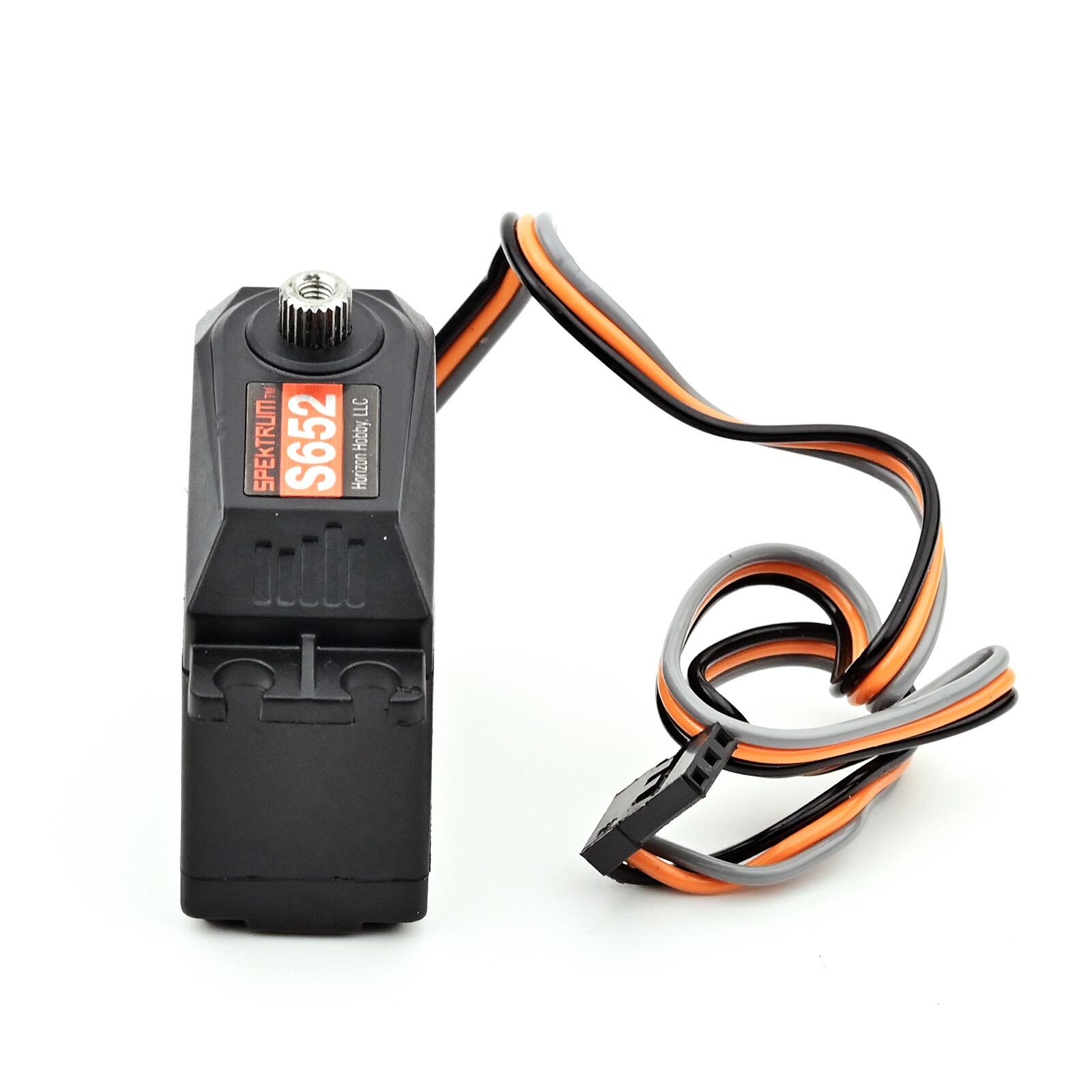 thumbnail image 2 of Spektrum S652 18Kg Servo With Steel Gears - High Torque Servo For RC Cars, Trucks, Robotics 2 of 10