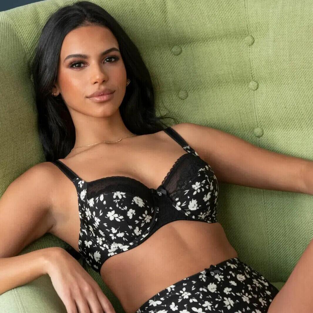Pour Moi Aura Black Floral Bra On Model
