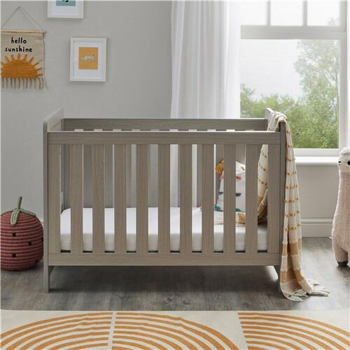 Mini baby outlet bed