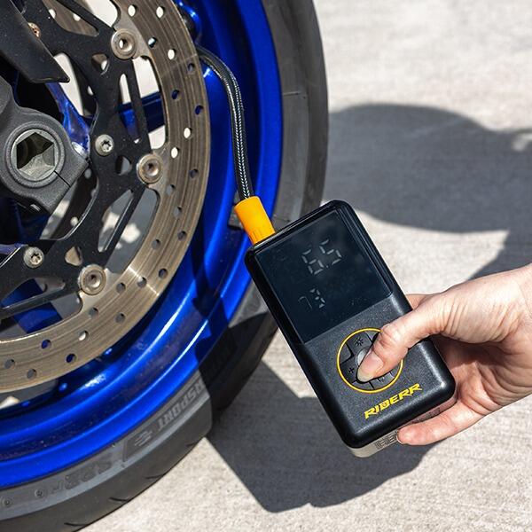 RIDERR TYRE INFLATOR Motorcycle Rechargeable Portable 2000x2mAh AIR ...