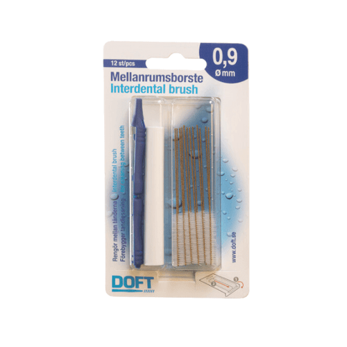 0.9mm Interdental Brushes With Holder Blister Pack -1