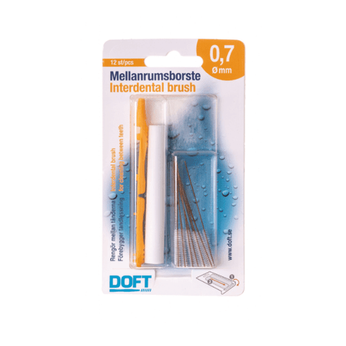 0.7mm Interdental Brushes With Holder Blister Pack -1